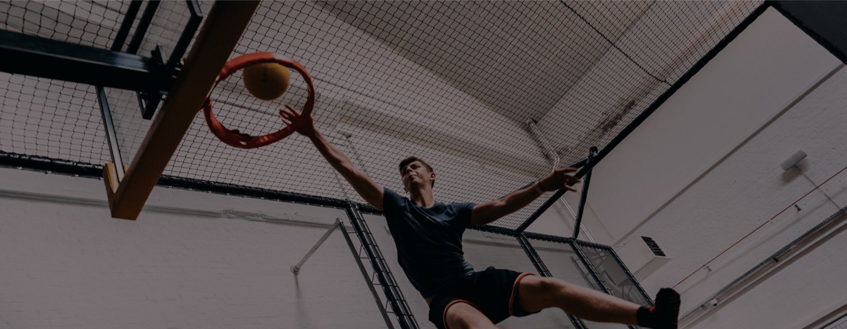 Basket trampoline au trampoline park You Jump