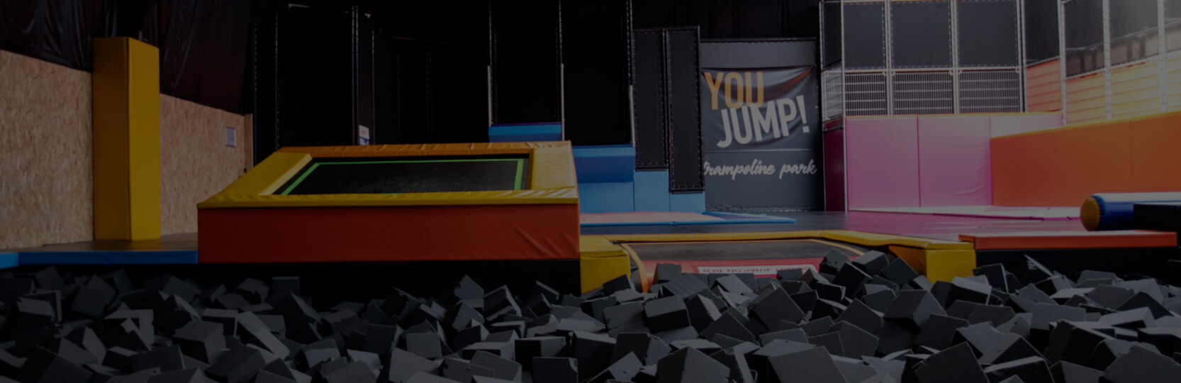 Bac à mousse au trampoline park You Jump