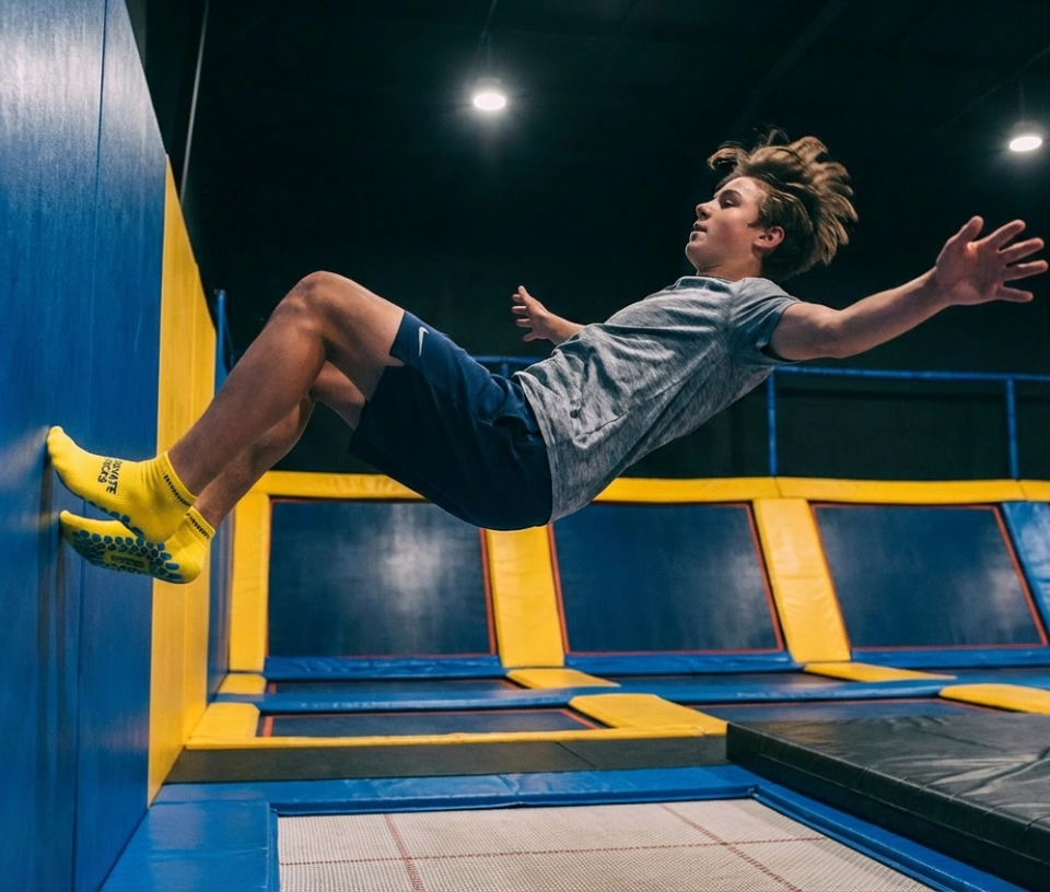 Activité Walking Wall Trampoline Park