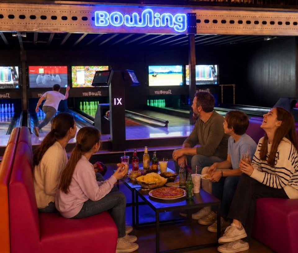 Bowling Bordeaux Mérignac : F92ee3cf cd58 45d0 932b e8926e533d78 duckpinbowling3